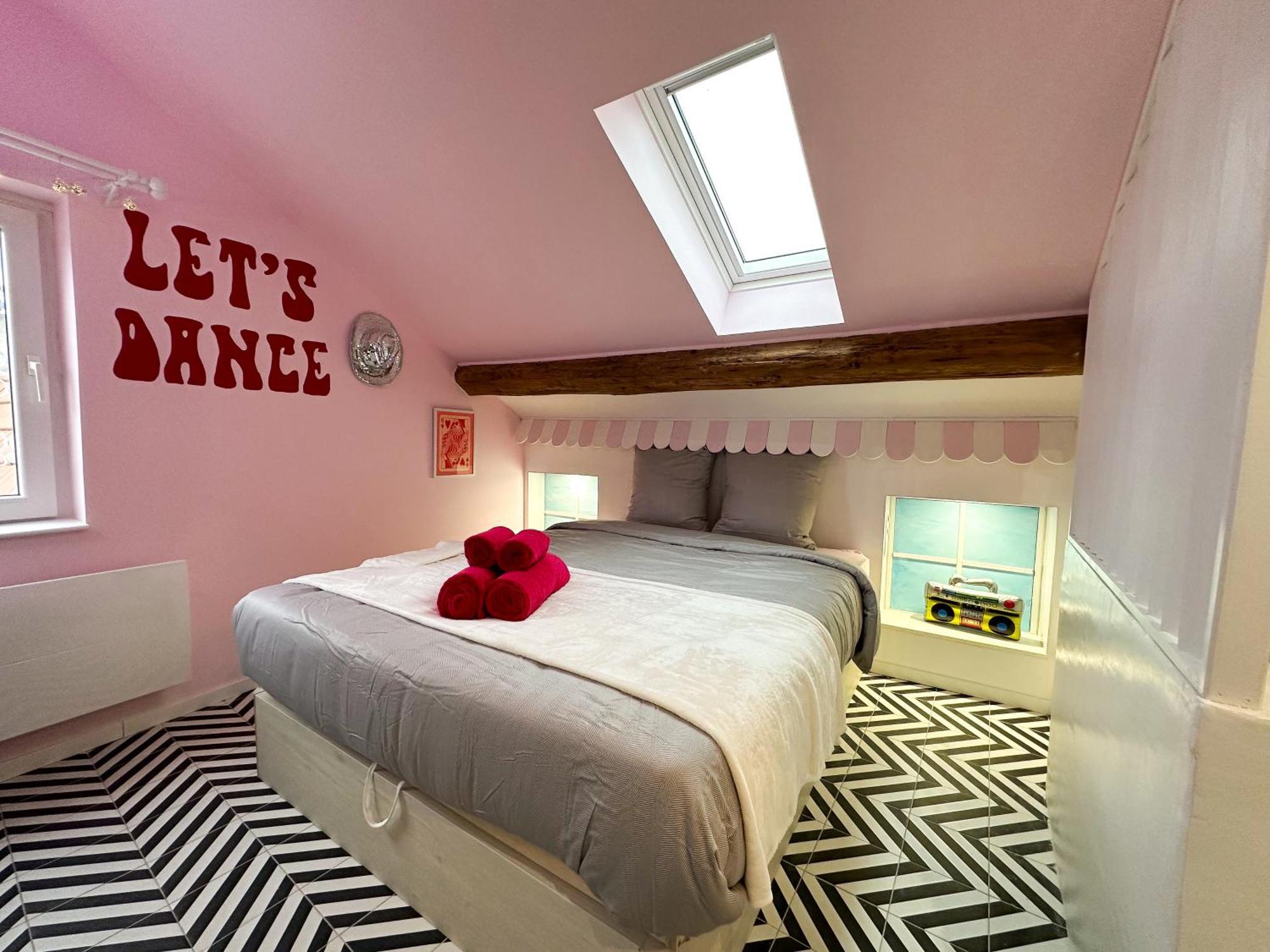 Chambre Disco Paradisio セレスタ エクステリア 写真